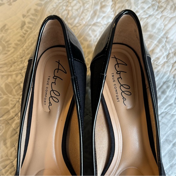 NWOT Abella True Comfort Heels 2in” - Black - 9 - Picture 4 of 9